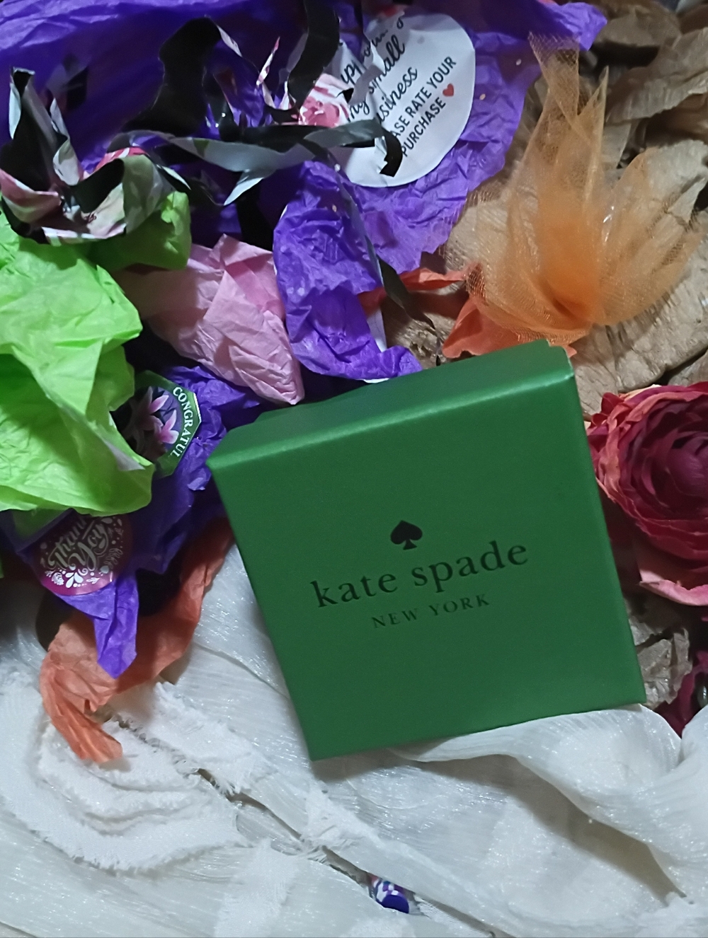 These Kate Spade New York Gold Tone Heart Stud Earrings feature a classic halo s